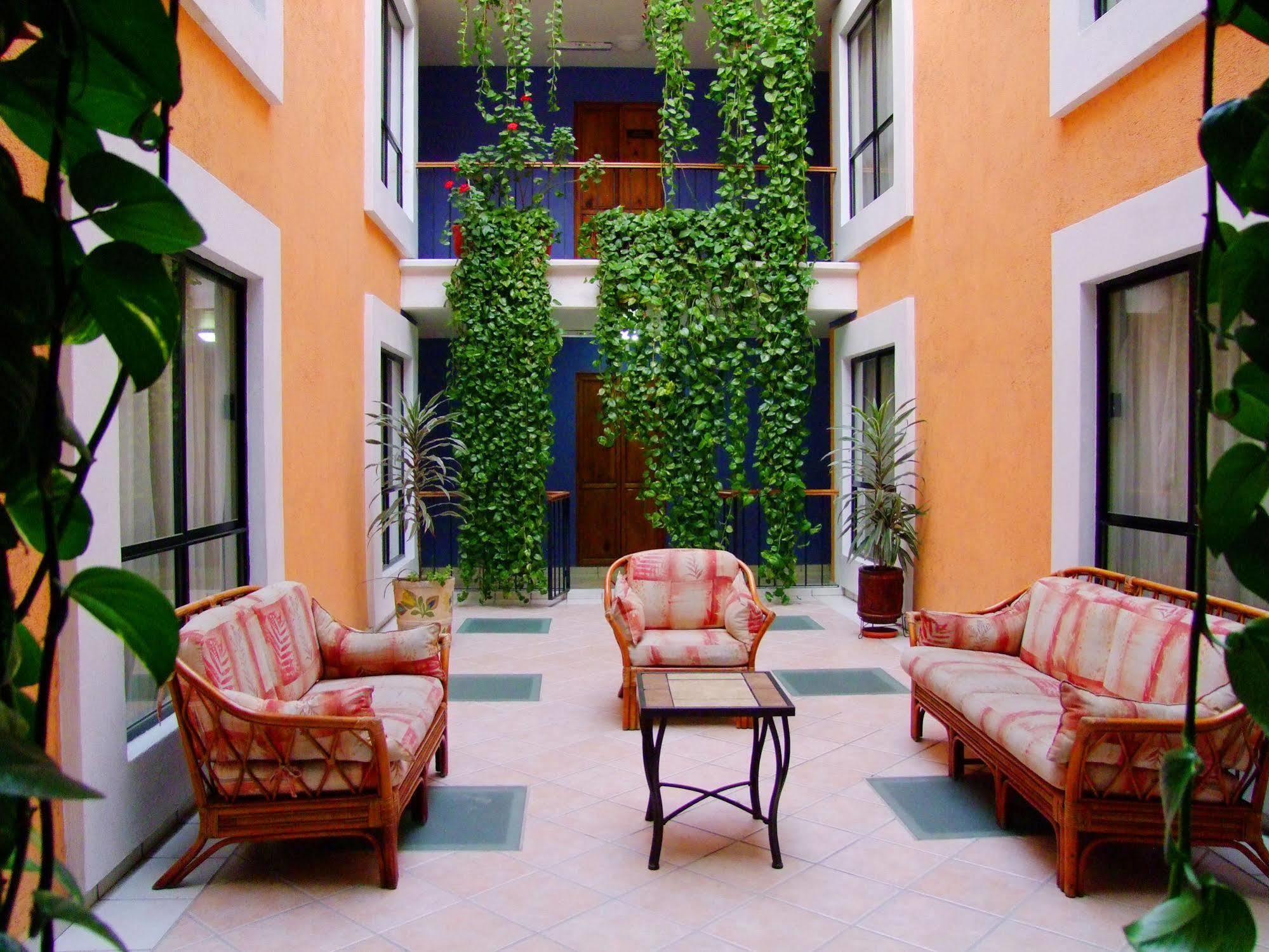 Hotel Oaxaca Dorado, Oaxaca Exteriör bild